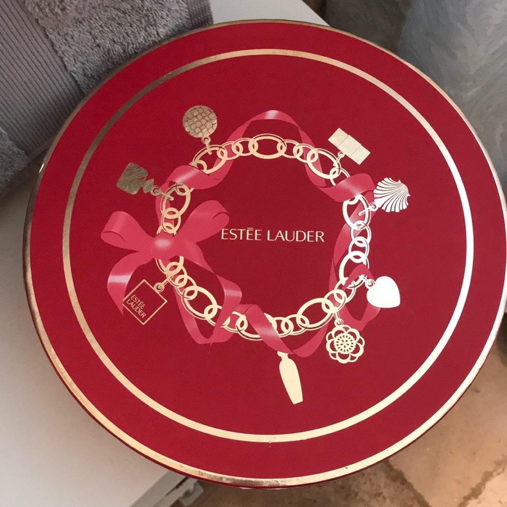 Estée Lauder Box